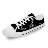 Chaussures Johnny Hallyday - Blanches 7 modèles #1 | Johnny Hallyday Fanclub