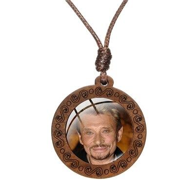 Collier pendentif bois Johnny Hallyday - Photo 16 modèles | Johnny Hallyday Fanclub