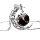 Collier pendentif Lune Johnny Hallyday - Photo 16 modèles | Johnny Hallyday Fanclub